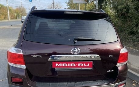 Toyota Highlander III, 2012 год, 2 150 000 рублей, 5 фотография