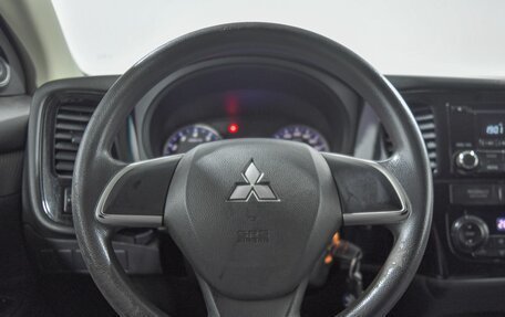 Mitsubishi Outlander III рестайлинг 3, 2012 год, 1 225 000 рублей, 8 фотография