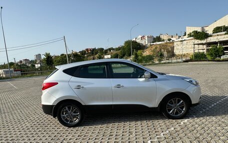 Hyundai ix35 I рестайлинг, 2015 год, 1 900 000 рублей, 4 фотография