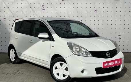 Nissan Note II рестайлинг, 2011 год, 899 000 рублей, 2 фотография