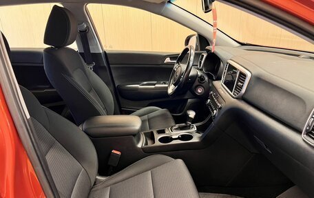 KIA Sportage IV рестайлинг, 2021 год, 2 704 000 рублей, 12 фотография