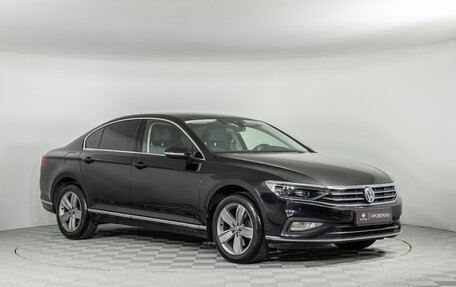 Volkswagen Passat B8 рестайлинг, 2020 год, 3 120 000 рублей, 2 фотография