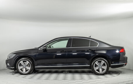 Volkswagen Passat B8 рестайлинг, 2020 год, 3 120 000 рублей, 10 фотография