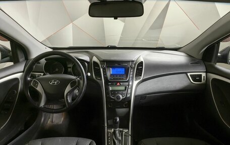 Hyundai i30 II рестайлинг, 2013 год, 998 000 рублей, 7 фотография