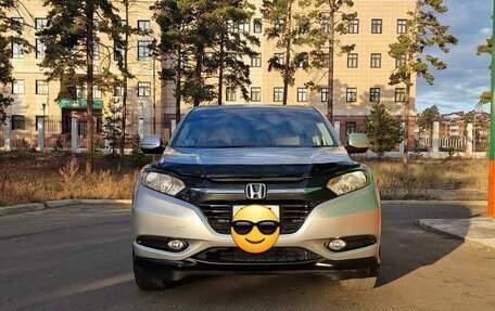 Honda Vezel, 2014 год, 1 800 000 рублей, 12 фотография