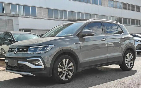 Volkswagen T-Cross I, 2021 год, 1 710 000 рублей, 1 фотография