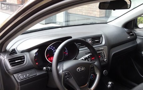 KIA Rio III рестайлинг, 2015 год, 1 500 000 рублей, 16 фотография