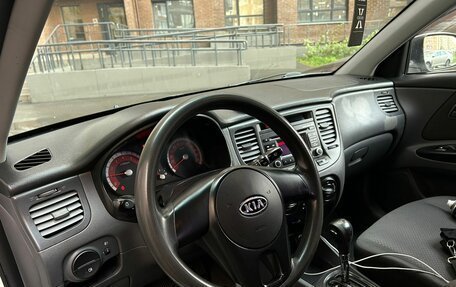 KIA Rio II, 2011 год, 700 000 рублей, 4 фотография