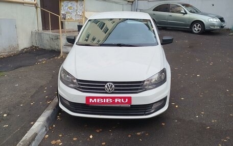 Volkswagen Polo VI (EU Market), 2018 год, 800 000 рублей, 2 фотография