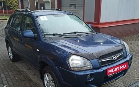 Hyundai Tucson III, 2008 год, 890 000 рублей, 3 фотография