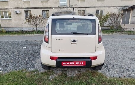 KIA Soul I рестайлинг, 2010 год, 900 000 рублей, 16 фотография