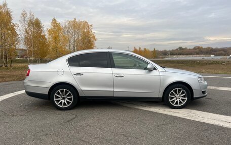 Volkswagen Passat B6, 2010 год, 750 000 рублей, 3 фотография