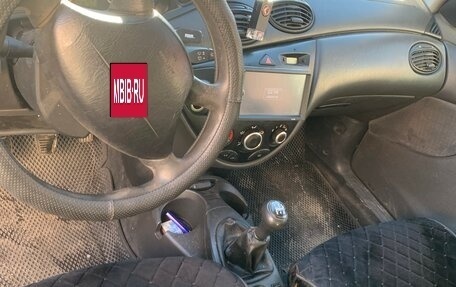 Ford Focus IV, 2003 год, 230 000 рублей, 12 фотография