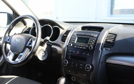 KIA Sorento II рестайлинг, 2011 год, 1 499 000 рублей, 9 фотография