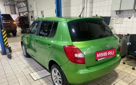 Skoda Fabia II, 2014 год, 634 000 рублей, 2 фотография