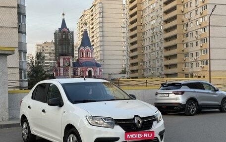 Renault Logan II, 2019 год, 700 000 рублей, 2 фотография