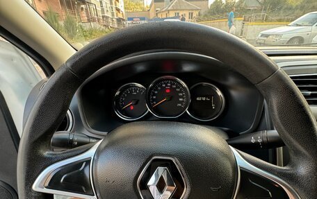 Renault Logan II, 2019 год, 700 000 рублей, 8 фотография