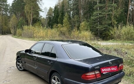 Mercedes-Benz E-Класс, 1999 год, 550 000 рублей, 11 фотография