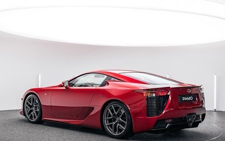 Lexus LFA, 2012 год, 120 000 000 рублей, 3 фотография