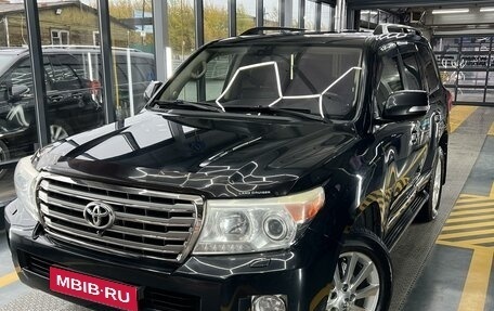 Toyota Land Cruiser 200, 2012 год, 4 999 999 рублей, 1 фотография