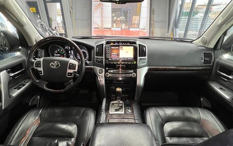 Toyota Land Cruiser 200, 2012 год, 4 999 999 рублей, 12 фотография