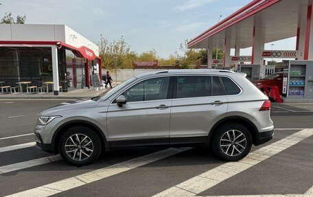 Volkswagen Tiguan II, 2021 год, 3 390 000 рублей, 6 фотография