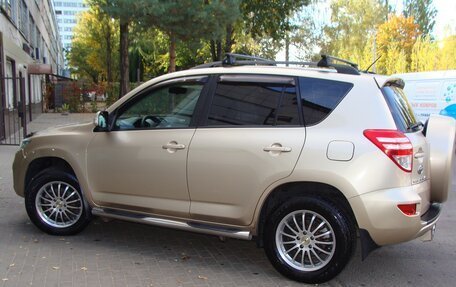 Toyota RAV4, 2011 год, 1 500 000 рублей, 2 фотография