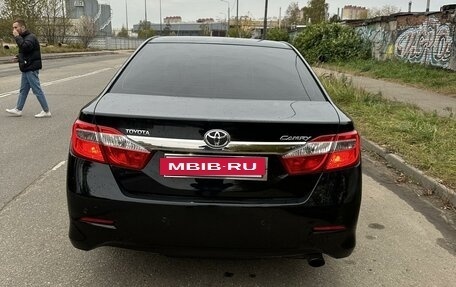 Toyota Camry, 2013 год, 1 650 000 рублей, 2 фотография