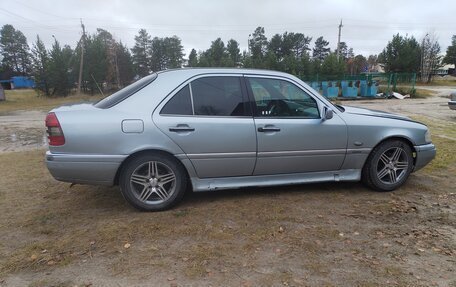 Mercedes-Benz C-Класс, 1996 год, 295 000 рублей, 2 фотография