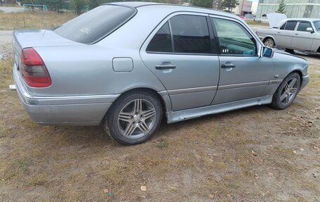 Mercedes-Benz C-Класс, 1996 год, 295 000 рублей, 5 фотография