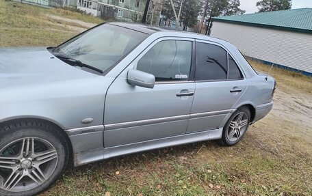 Mercedes-Benz C-Класс, 1996 год, 295 000 рублей, 9 фотография