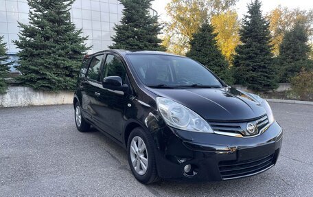 Nissan Note II рестайлинг, 2011 год, 930 000 рублей, 3 фотография