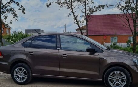 Volkswagen Polo VI (EU Market), 2017 год, 1 325 000 рублей, 2 фотография