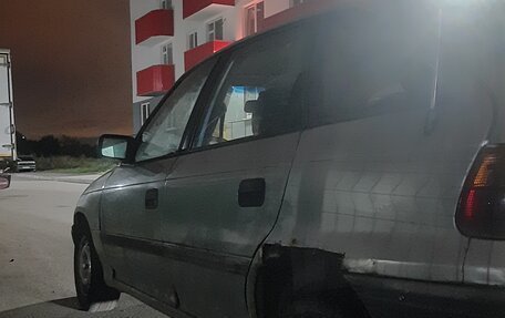 Opel Astra F, 1992 год, 58 000 рублей, 8 фотография