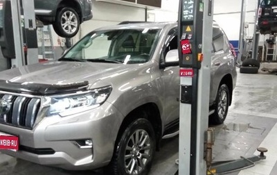 Toyota Land Cruiser Prado 150 рестайлинг 2, 2018 год, 5 975 000 рублей, 1 фотография