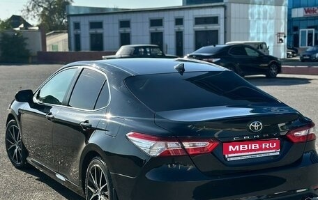 Toyota Camry, 2021 год, 2 800 000 рублей, 11 фотография