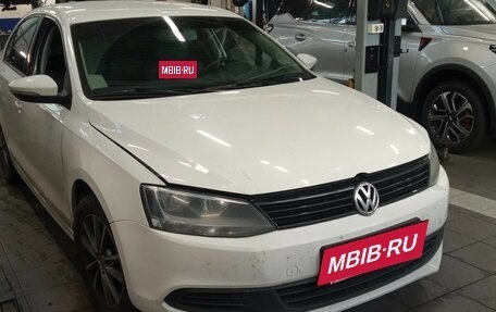 Volkswagen Jetta VI, 2014 год, 1 200 000 рублей, 2 фотография