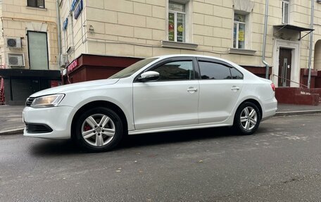 Volkswagen Jetta VI, 2015 год, 890 000 рублей, 2 фотография