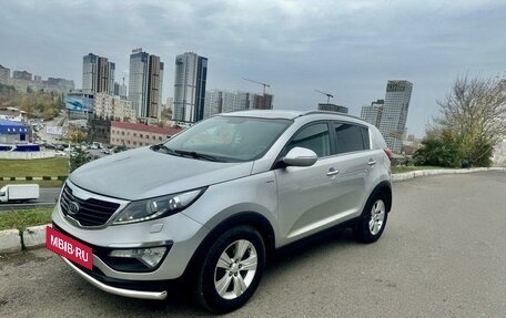 KIA Sportage III, 2011 год, 1 800 000 рублей, 2 фотография