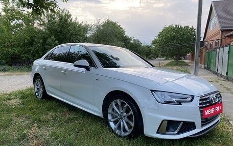 Audi A4, 2018 год, 3 800 000 рублей, 2 фотография