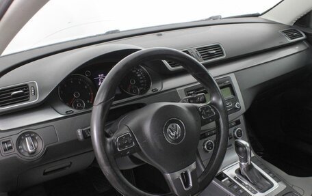 Volkswagen Passat B7, 2013 год, 1 198 000 рублей, 13 фотография