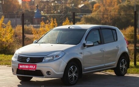 Renault Sandero I, 2011 год, 595 000 рублей, 1 фотография