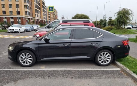 Skoda Superb III рестайлинг, 2019 год, 2 250 000 рублей, 2 фотография