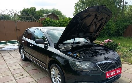 Skoda Superb III рестайлинг, 2014 год, 1 147 000 рублей, 2 фотография