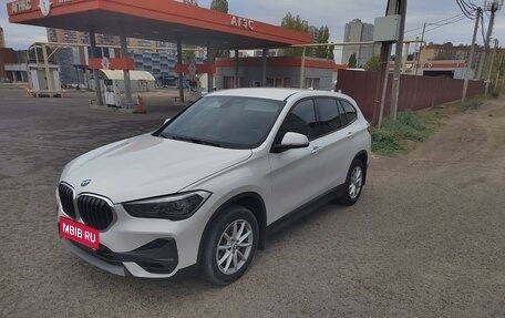 BMW X1, 2021 год, 2 750 000 рублей, 3 фотография