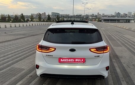 KIA cee'd III, 2019 год, 2 080 000 рублей, 3 фотография