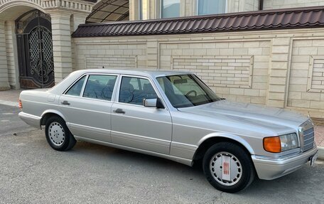 Mercedes-Benz S-Класс, 1986 год, 1 500 000 рублей, 3 фотография