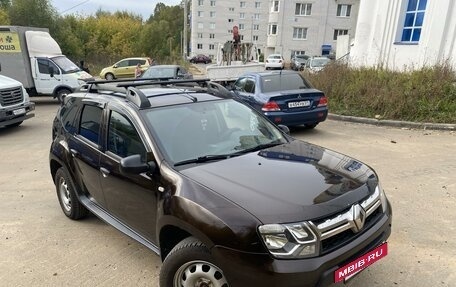 Renault Duster I рестайлинг, 2016 год, 917 000 рублей, 2 фотография