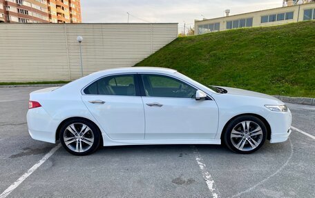 Honda Accord VIII рестайлинг, 2012 год, 2 400 000 рублей, 4 фотография