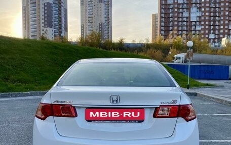 Honda Accord VIII рестайлинг, 2012 год, 2 400 000 рублей, 6 фотография